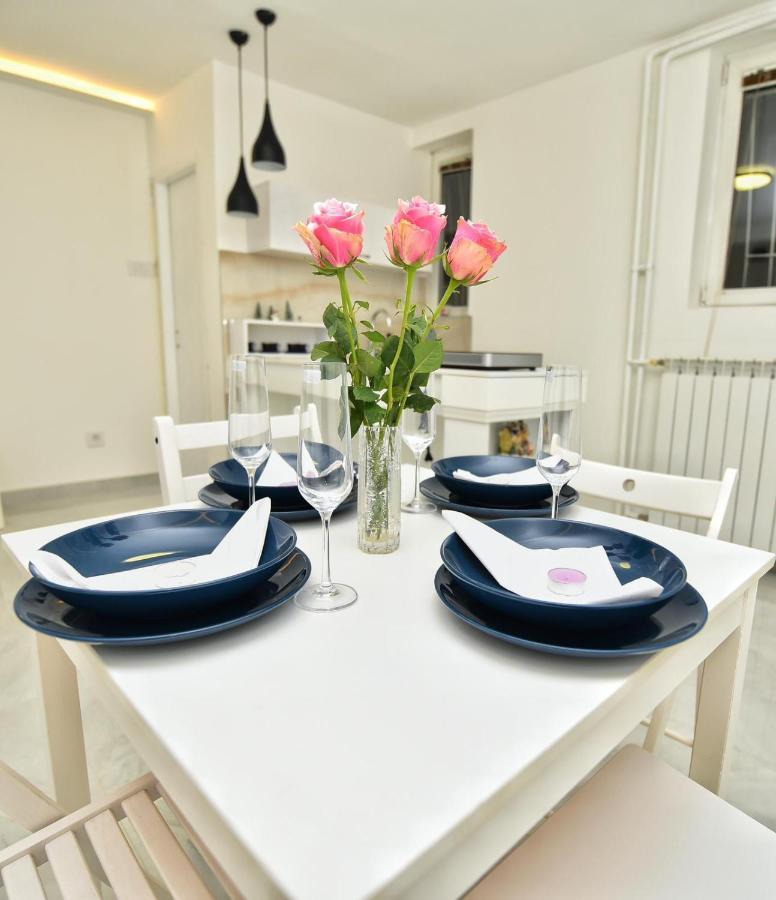 Alexandar13 Apartman Belgrád Kültér fotó