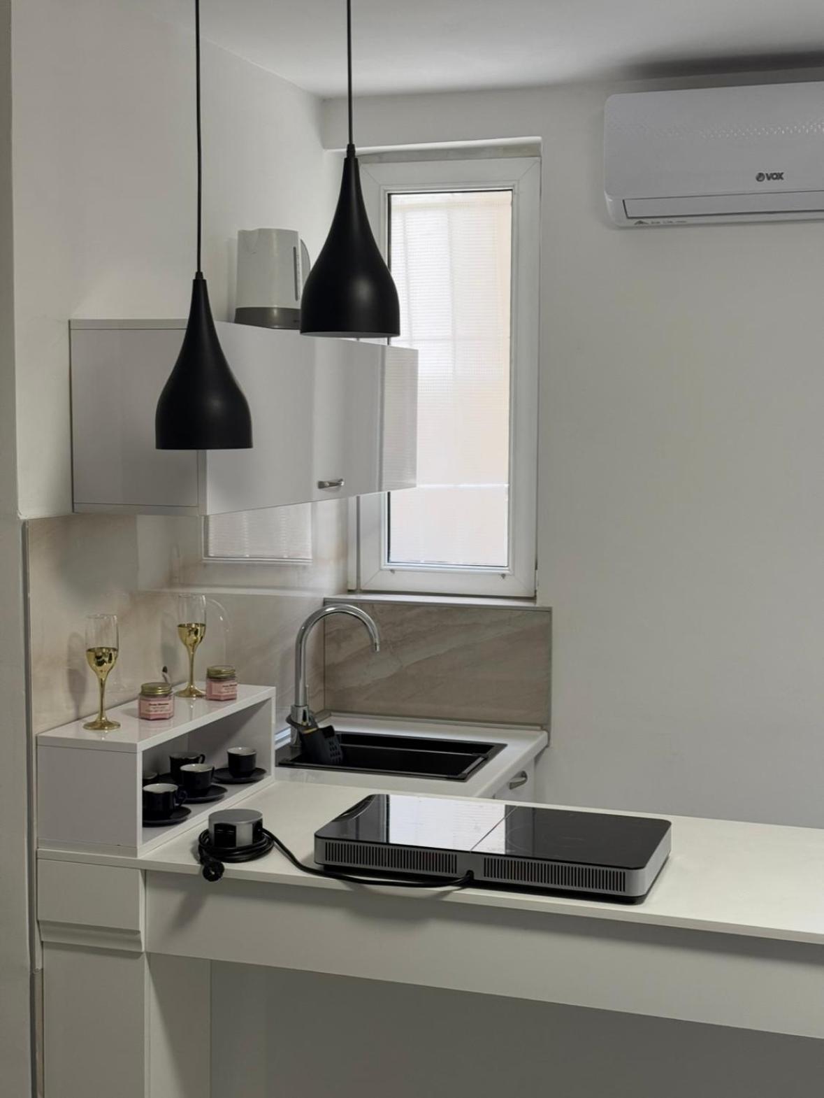 Alexandar13 Apartman Belgrád Kültér fotó